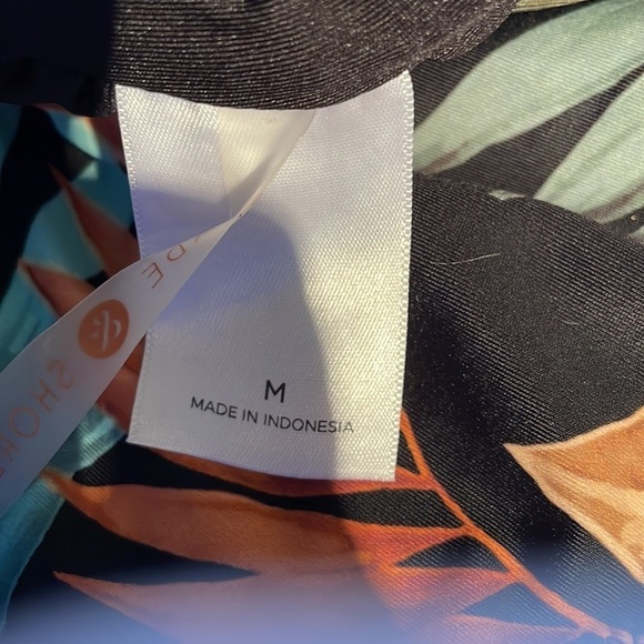 Shade & Shore Lowest Coverage One Piece Tropical Swim Suit - Picture 10 of 12